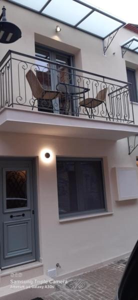 Allou home 26